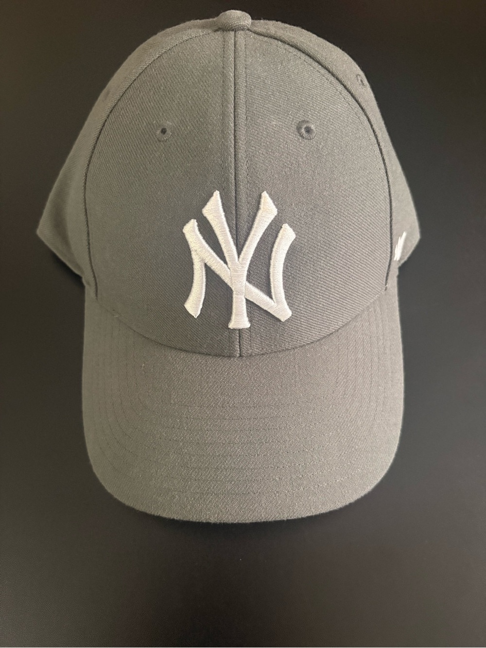 ’47 Yankees Gray Snapback OSFA MLB Charcoal White NY Logo Like New